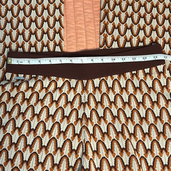 The Normal Brand Marilyn Knit Straight Leg Pant Brown Cream size Large - Picture 8 of 15